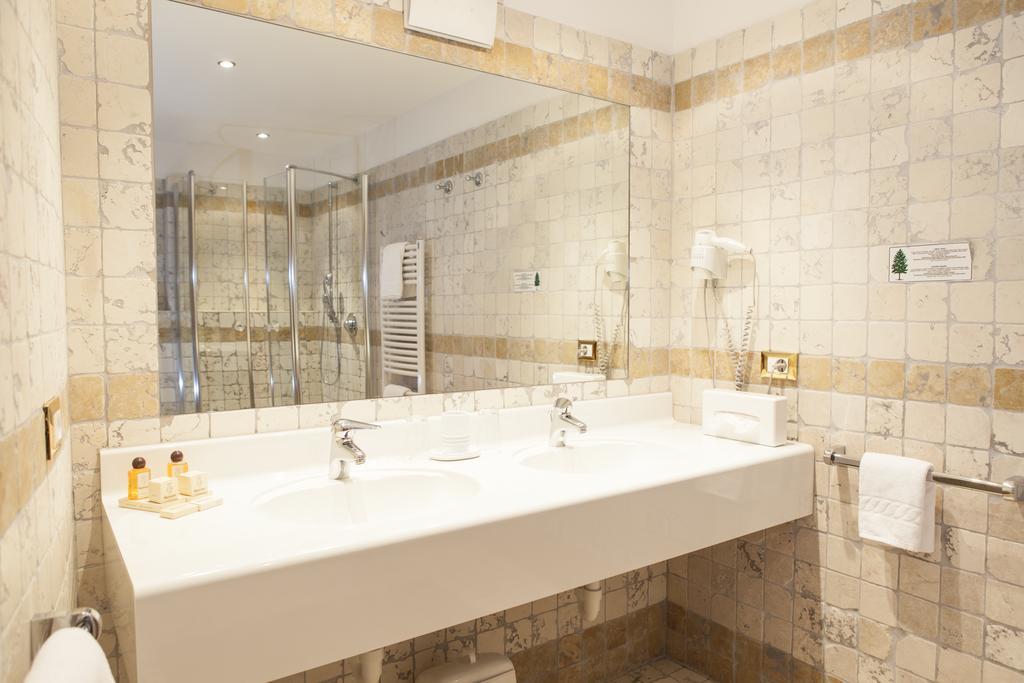 Landhotel Tharerwirt Olang Cameră foto